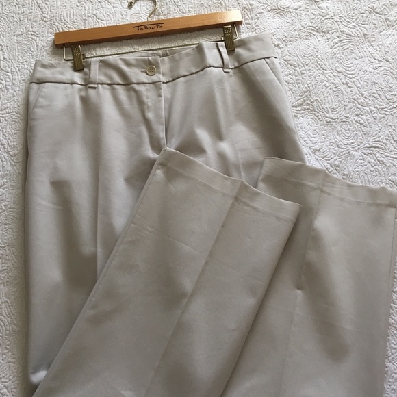 Talbots Pants NWT - Picture 2 of 5